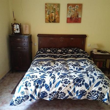 Casa Rural De La Parra La Adrada Bagian luar foto